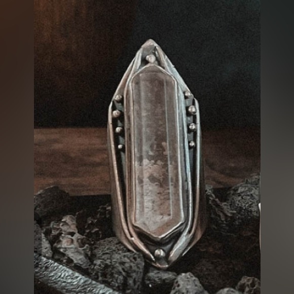 Acid Queen Lodolite Amplifier Ring, Size 7.25 - Picture 9 of 14